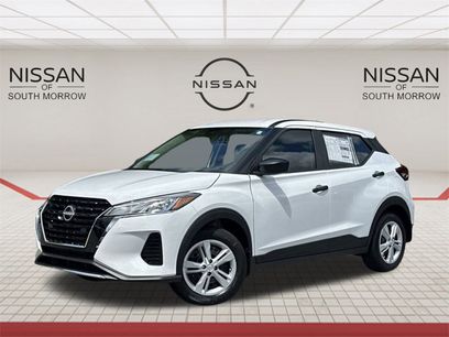 New 2025 Nissan Kicks Play S