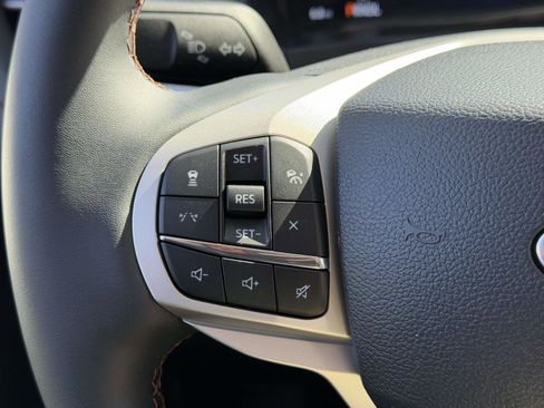 New 2026 Ford Explorer Active image 19