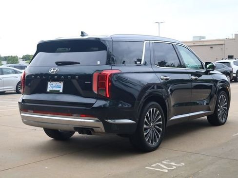 Used 2024 Hyundai Palisade Calligraphy AWD/4WD image 6