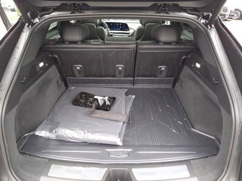 New 2025 Cadillac Lyriq Sport image 13