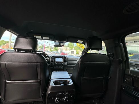 Used 2018 Ford Expedition Max Limited image 12