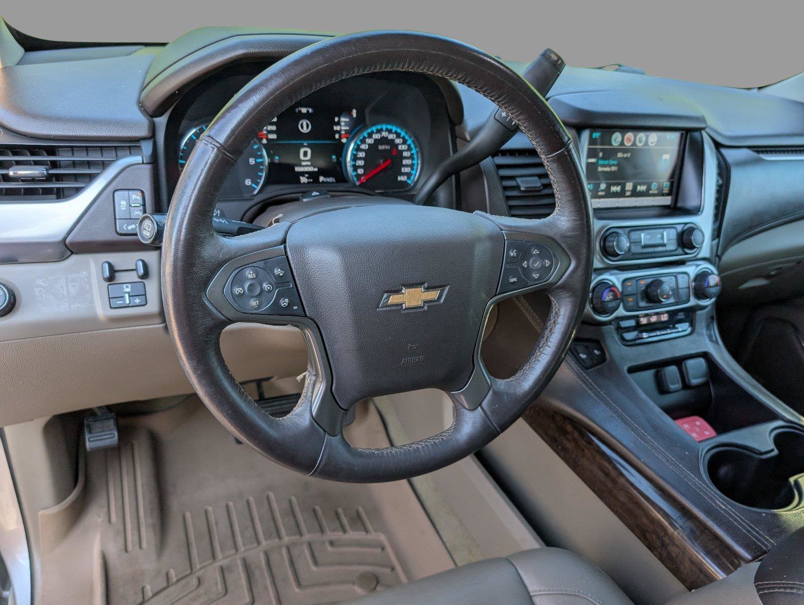 Used 2017 Chevrolet Tahoe LT w/ Luxury Package RWD image 4