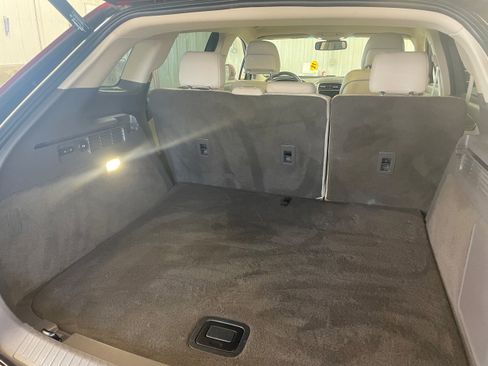 Used 2016 Lincoln MKX Select w/ Climate Package image 26