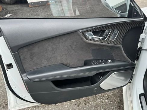 Used 2016 Audi RS 7 Prestige image 12