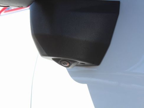 Used 2022 Chevrolet Silverado 2500 LTZ w/ LTZ Premium Package image 19