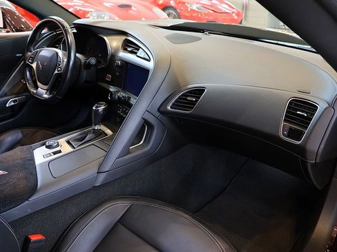 Used 2017 Chevrolet Corvette Stingray Coupe w/ Battery Protection Package image 59