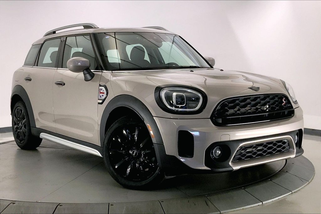 Certified 2024 MINI Cooper Countryman S w/ Premium Package FWD image 33