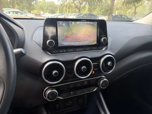 Used 2025 Nissan Sentra S FWD image 17