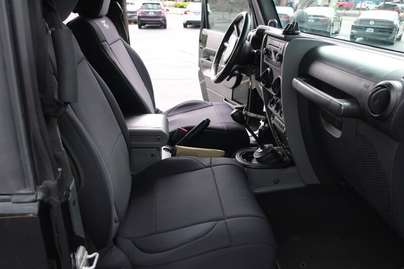 Used 2010 Jeep Wrangler Sport AWD/4WD image 22