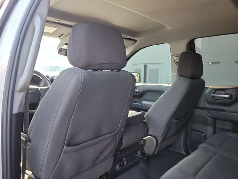 Used 2022 Chevrolet Silverado 1500 Custom w/ LPO, Dark Essentials Package RWD image 13