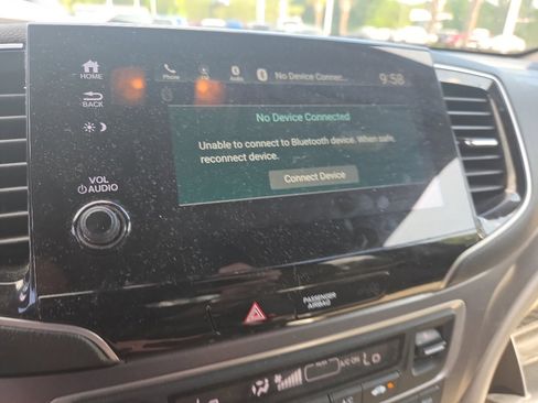 Used 2019 Honda Pilot EX image 10