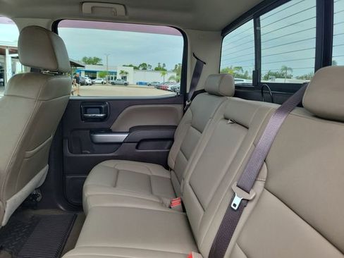 Used 2017 Chevrolet Silverado 1500 LTZ Z71 w/ LTZ Plus Package AWD/4WD image 10
