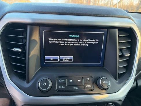 Used 2019 GMC Acadia SLT w/ LPO, Floor Liner Package image 12