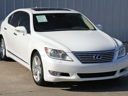 Used 2012 Lexus LS 460 w/ Comfort Pkg image 52