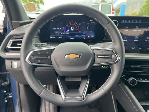 Certified 2026 Chevrolet Traverse LT w/ Driver Confidence Package AWD/4WD image 33