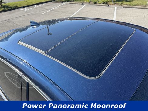 Used 2022 Chevrolet Malibu LT image 11