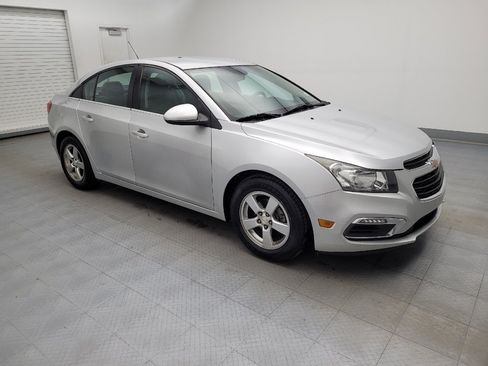 Used 2015 Chevrolet Cruze LT FWD image 11
