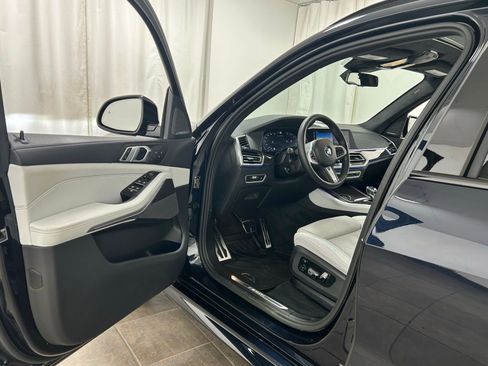 Used 2023 BMW X5 M50i w/ Executive Package image 24