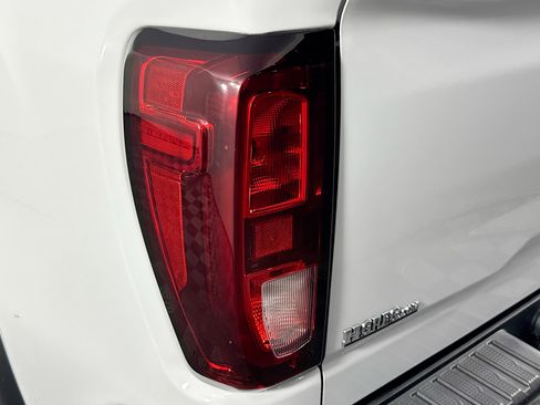 Used 2024 GMC Sierra 2500 Pro w/ Convenience Package image 33