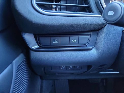 Used 2024 MAZDA CX-30 Carbon image 25