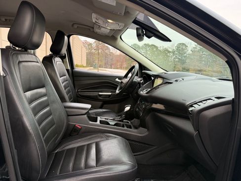 Used 2018 Ford Escape Titanium image 31