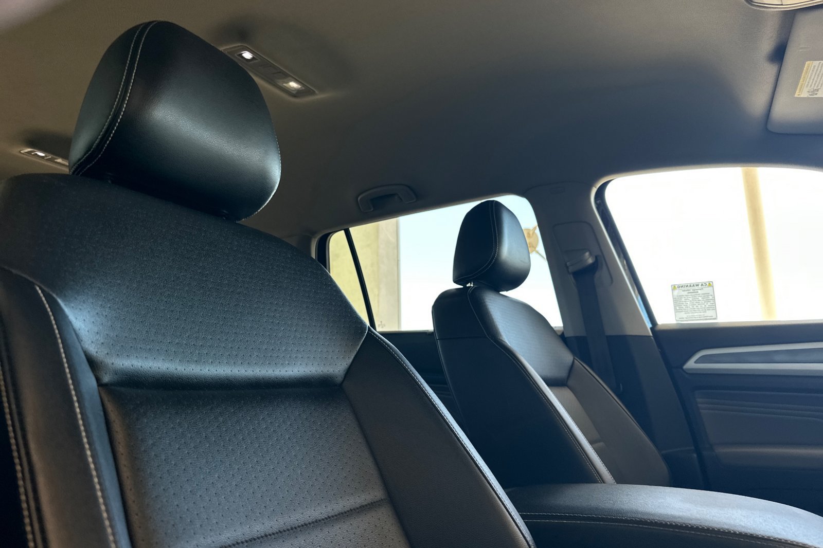 Used 2022 Volkswagen Atlas SE FWD image 18