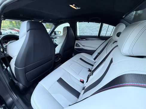 Used 2019 BMW M5 w/ Executive Package AWD/4WD image 27