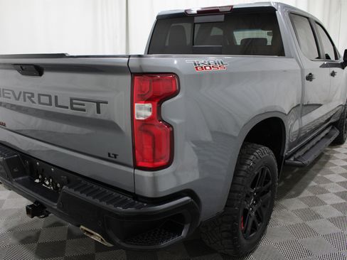 Used 2022 Chevrolet Silverado 1500 LT Trail Boss w/ LT Trail Boss Premium Package AWD/4WD image 29