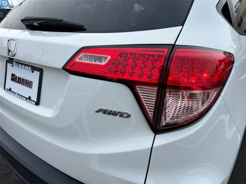 Used 2018 Honda HR-V EX-L image 25