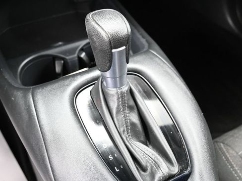 Used 2023 Honda HR-V LX image 26