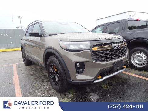 Used 2026 Ford Explorer Tremor AWD/4WD image 1