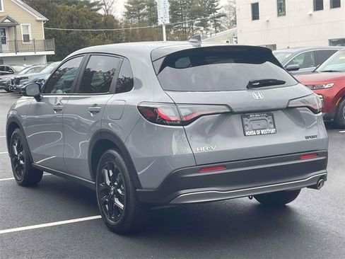 Certified 2025 Honda HR-V Sport image 7