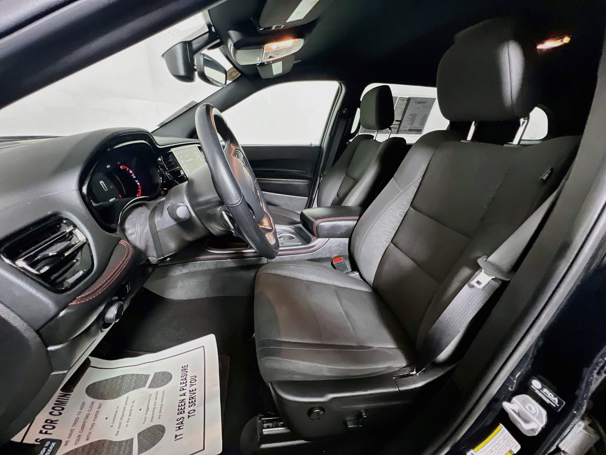 Used 2025 Dodge Durango GT RWD image 14