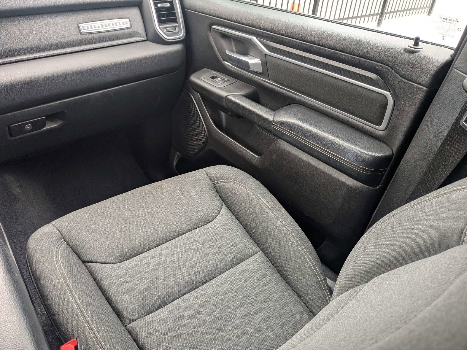 Used 2025 RAM 1500 Big Horn AWD/4WD image 16