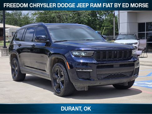 Used 2024 Jeep Grand Cherokee L Limited w/ Luxury Tech Group II RWD image 2