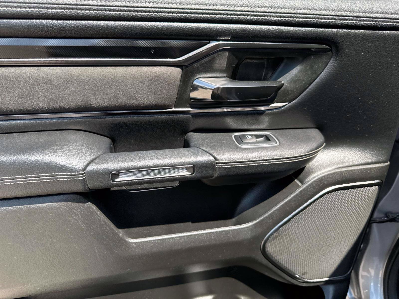 Used 2022 RAM 1500 Rebel w/ Rebel Level 2 Equipment Group AWD/4WD image 9