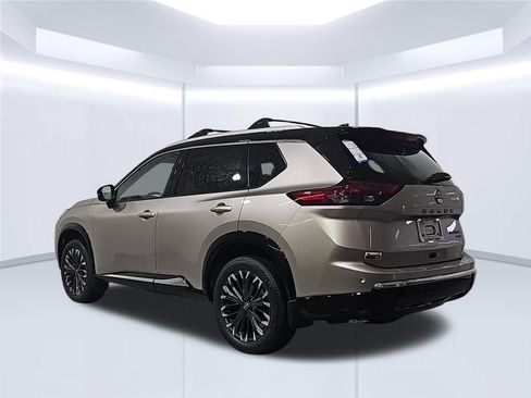 New 2026 Nissan Rogue Platinum AWD/4WD image 3