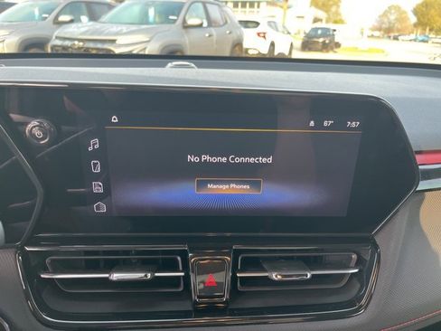 Used 2024 Chevrolet TrailBlazer RS w/ Convenience Package image 25