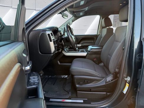 Used 2018 Chevrolet Silverado 1500 LT w/ All Star Edition image 9