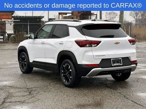 Certified 2023 Chevrolet TrailBlazer LT FWD image 3