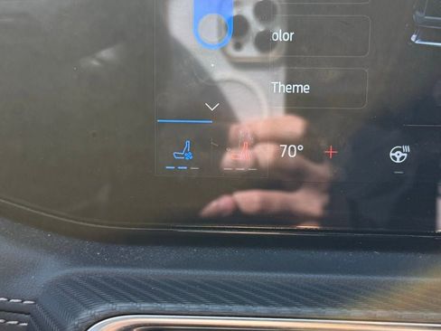 Used 2024 Ford Mustang GT Premium image 9