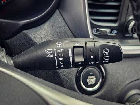 Used 2019 Kia Sorento EX AWD/4WD image 17