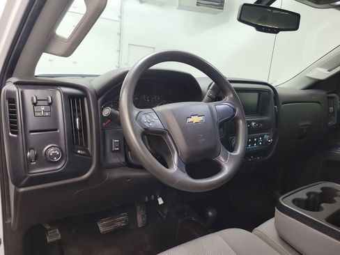 Used 2016 Chevrolet Silverado 3500 W/T w/ WT Convenience Package AWD/4WD image 4