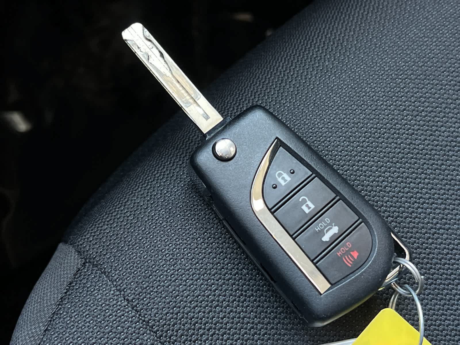 Used 2026 Toyota Corolla LE FWD image 27
