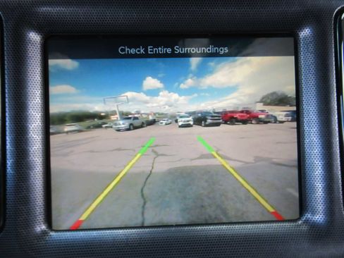 Used 2016 Dodge Challenger SXT Plus image 28