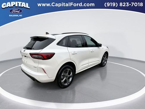 Certified 2024 Ford Escape ST-Line w/ Tech Pack #1 image 8