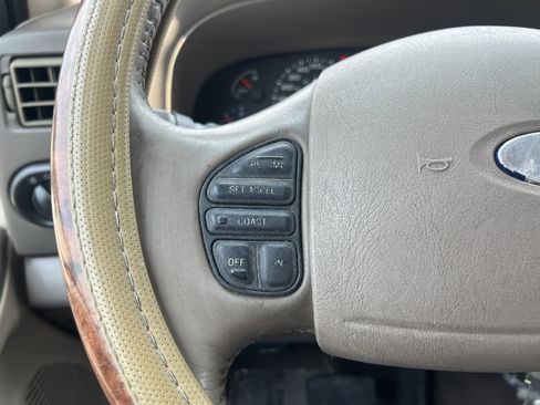 Used 2003 Ford Excursion Limited AWD/4WD image 20