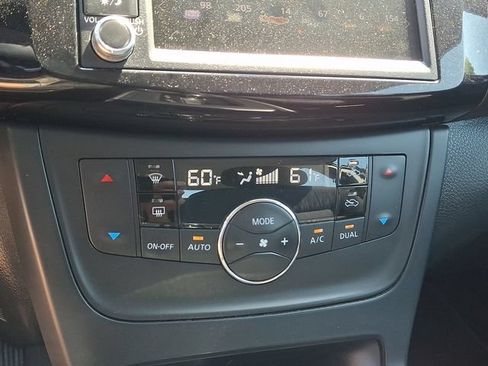 Used 2019 Nissan Sentra SV FWD image 15
