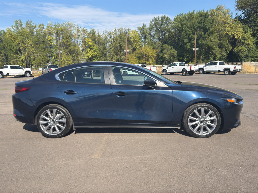 Used 2024 MAZDA MAZDA3 s FWD image 28