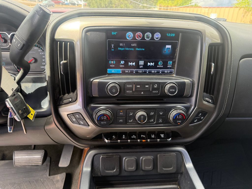 Used 2018 Chevrolet Silverado 2500 High Country w/ Duramax Plus Package AWD/4WD image 16